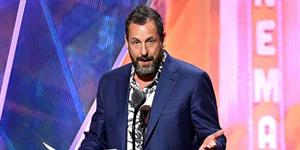 Recibe premio honorífico