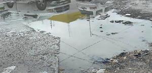 Entre aguas negras sobreviven vecinos de Reynosa, Comapa los ignora