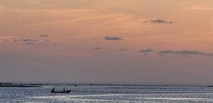 Siguen cerrados los puertos a la navegación por mal tiempo