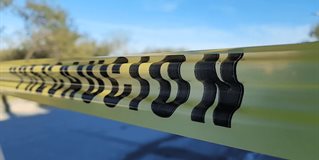 Autoridades investigadoras y estatales se encuentran tomando conocimiento del hallazgo del cadáver de un hombre en la colonia 15 enero, en la ciudad de Reynosa Tamaulipas.