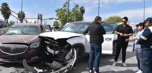 Involucrados en choque alegan tener luz verde