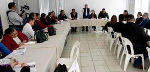 Convocan a mantener la alianza  con maestros y padres de familia