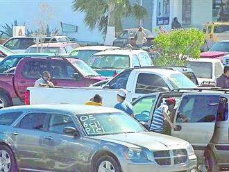 Persisten las ofertas para legalizar autos “chocolate”