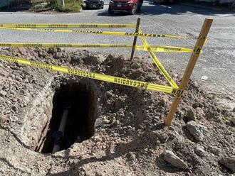 Les llega el agua potable con ¡tierra!