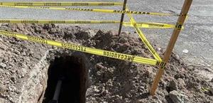 Les llega el agua potable con ¡tierra!