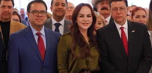 Destaca alcaldesa fortaleza binacional de los 2 Laredos