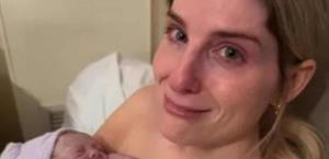 Anuncia nacimiento de su tercer hijo