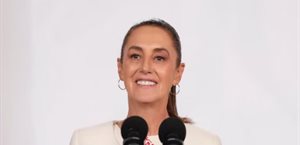 Sheinbaum destaca inversión de 4 mil mdp para carreteras en Veracruz