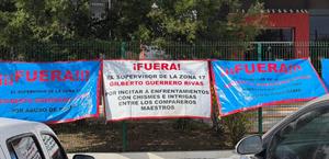 Maestros toman el CREDE de Matamoros