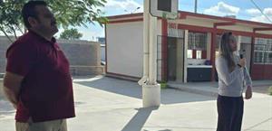 Ofrece Dinora plática motivacional