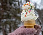 Comer helados hechos con nieve puede ser una delicia invernal si se hace de forma segura