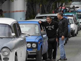 México buscará alternativa para ayudar a Cuba ante aranceles de EEUU a quien le mande petróleo