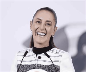 Vayan al Tren El Insurgente, pide Sheinbaum tras inauguración total