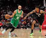 Celtics arrollan 114-93 a Rockets
