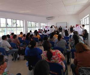 Denuncian retención  de programas sociales