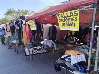 En el Tianguis de Los Rieles, donde 200 pesos rinden más