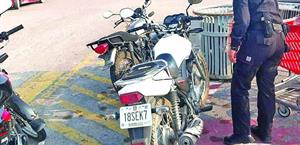 Saturan corralones operativos contra vehículos irregulares