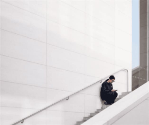 Investigadores analizan la adicción a redes sociales en usuarios