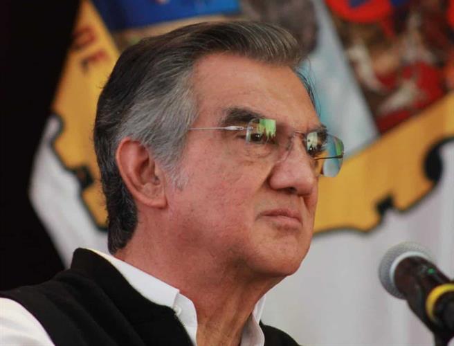 Pide Américo vacunar a niños de uno a nueve años