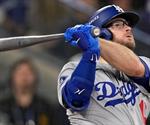 Los Dodgers acuerdan contrato hasta 2027 con Max Muncy y renuevan a Kiké Hernández por 1 año