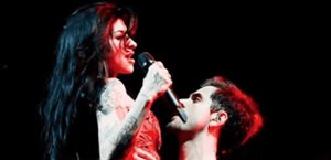 Vinculada a presunto triángulo amoroso