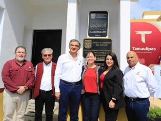 Llama Américo Villarreal a consolidar un sistema de radio y TV ético y veraz