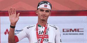 Isaac del Toro comienza la temporada 2026 ganando