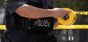 Acusa a Dallas de gastar muy poco en la policía