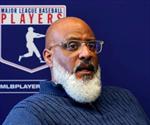 Renuncia Tony Clark como jefe del sindicato de jugadores de MLB