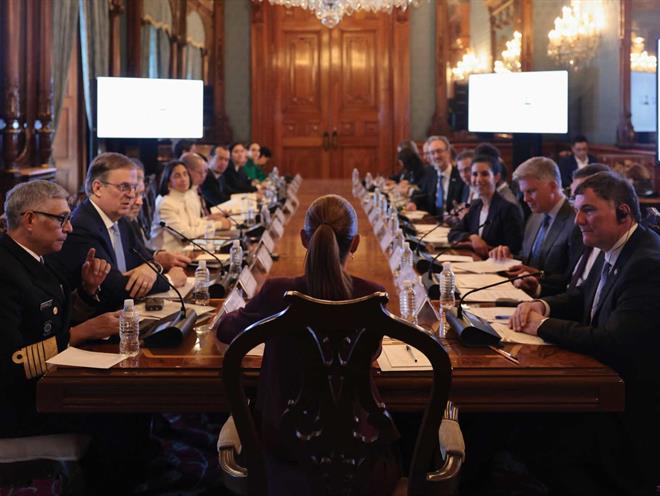 Sheinbaum recibe a ministros canadienses y seguir con acuerdo bilateral