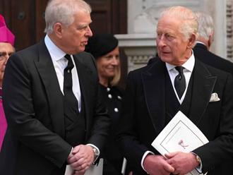 Detienen a expríncipe Andrés por vínculos con Epstein