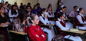 Capacitan al personal de Salud en sarampión