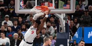 Clippers superan 115-114 a Nuggets