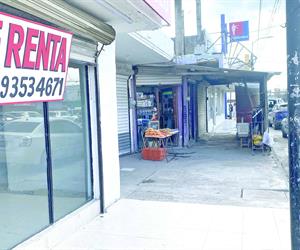 Se refleja crisis en el comercio