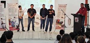 Participan estudiantes en programa de orientación vocacional