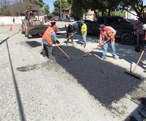 Cumple obras públicas con la rehabilitación de calles