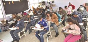 Realizan acreditación pese a clima de riesgo