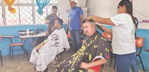 Ofrecen servicios de salud gratis en Los Olivos