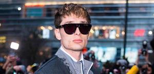 Criticado en redes ¡Anda muy calladito!