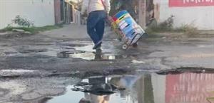 Entre aguas negras viven en la Aquiles Serdán 2