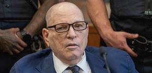 Reconfigura  su equipo legal