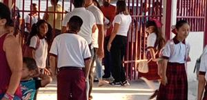 Ayudan a extemporáneos y para la doble nacionalidad