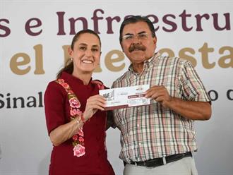 Sheinbaum entrega tarjetas de Programas para el Bienestar en San Ignacio