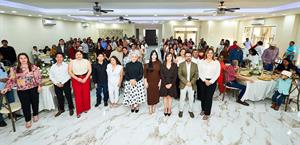 Ceremonia de matrimonios colectivos, se unen 19 parejas