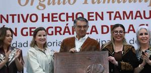 Tamaulipas está en su mejor momento; entregan distintivos y protegen Cuera Tamaulipeca