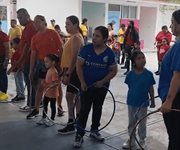 Mamás, papás, abuelitos y estudiantes de preescolar, se ejercitaron y celebraron con diversas actividades el día de la familia en Reynosa