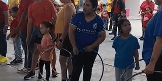 Mamás, papás, abuelitos y estudiantes de preescolar, se ejercitaron y celebraron con diversas actividades el día de la familia en Reynosa