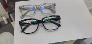 Pantallas dañan vista a niños