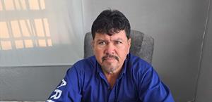 Respaldan comisariados a dirigente de campesinos