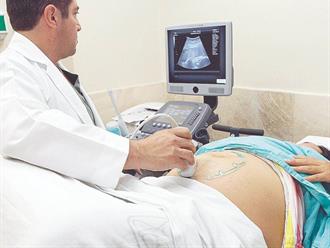 Refuerzan detección de cáncer y atención obstétrica